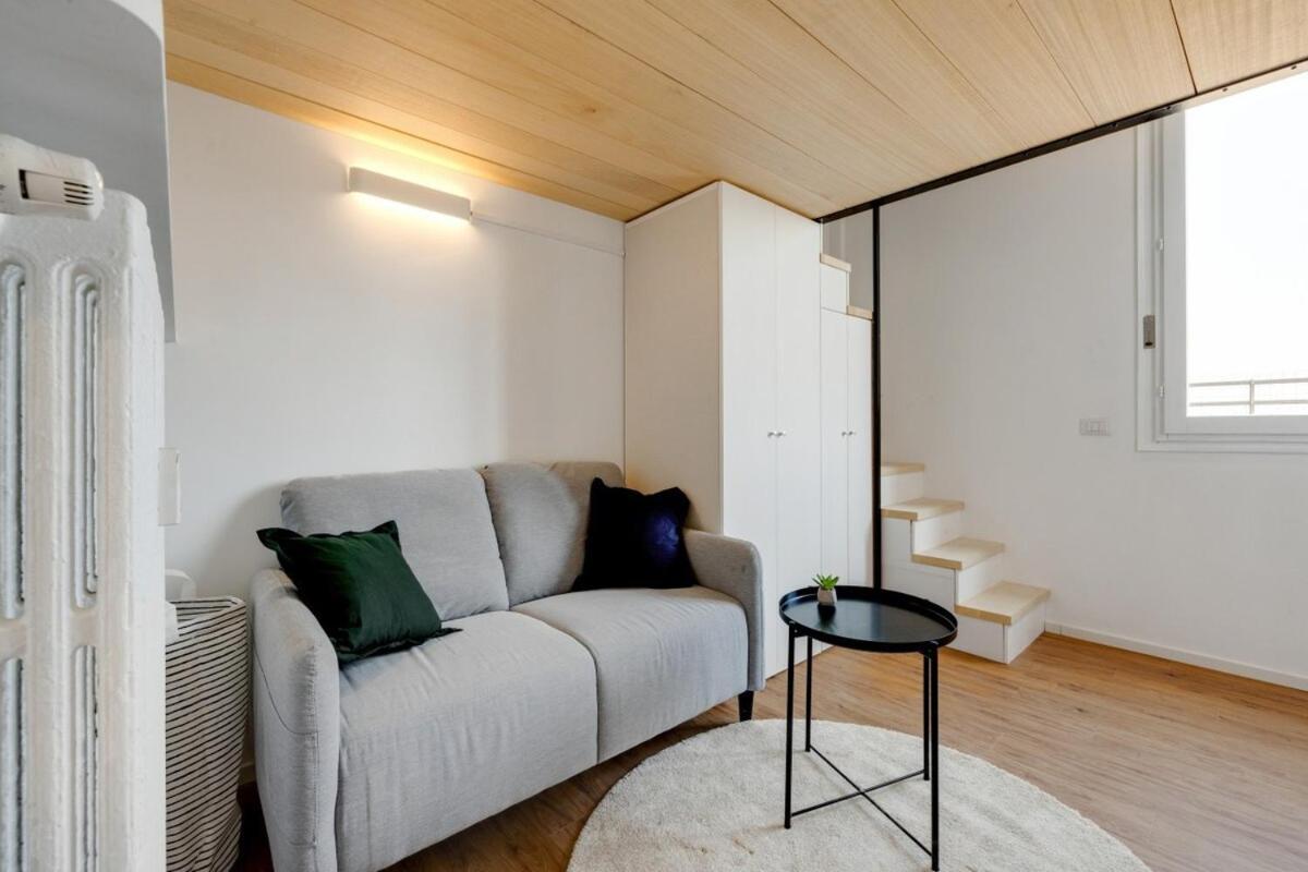 Homeby, Cozy Penthouse Apartment Milánó Kültér fotó